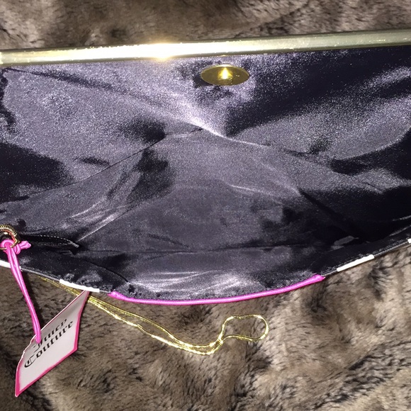 NWT Juicy Couture clutch! - Picture 4 of 4